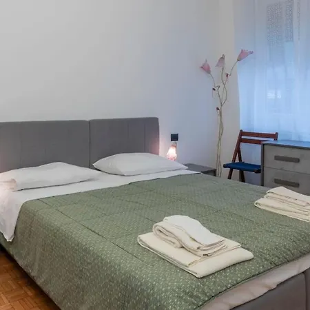 Solari 5 Guest - Posizione Ottima - Wi-fi Apartment