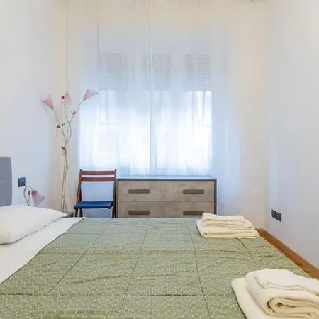 Solari 5 Guest - Posizione Ottima - Wi-fi Apartment