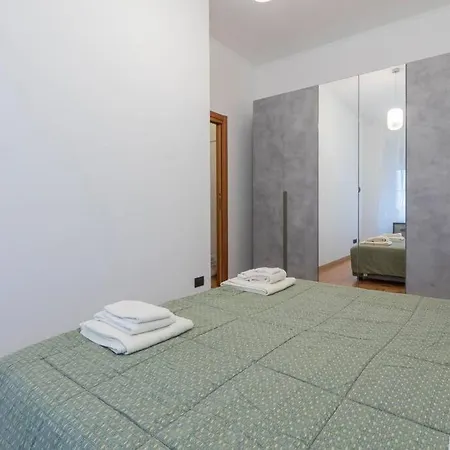 Solari 5 Guest - Posizione Ottima - Wi-fi Apartment *